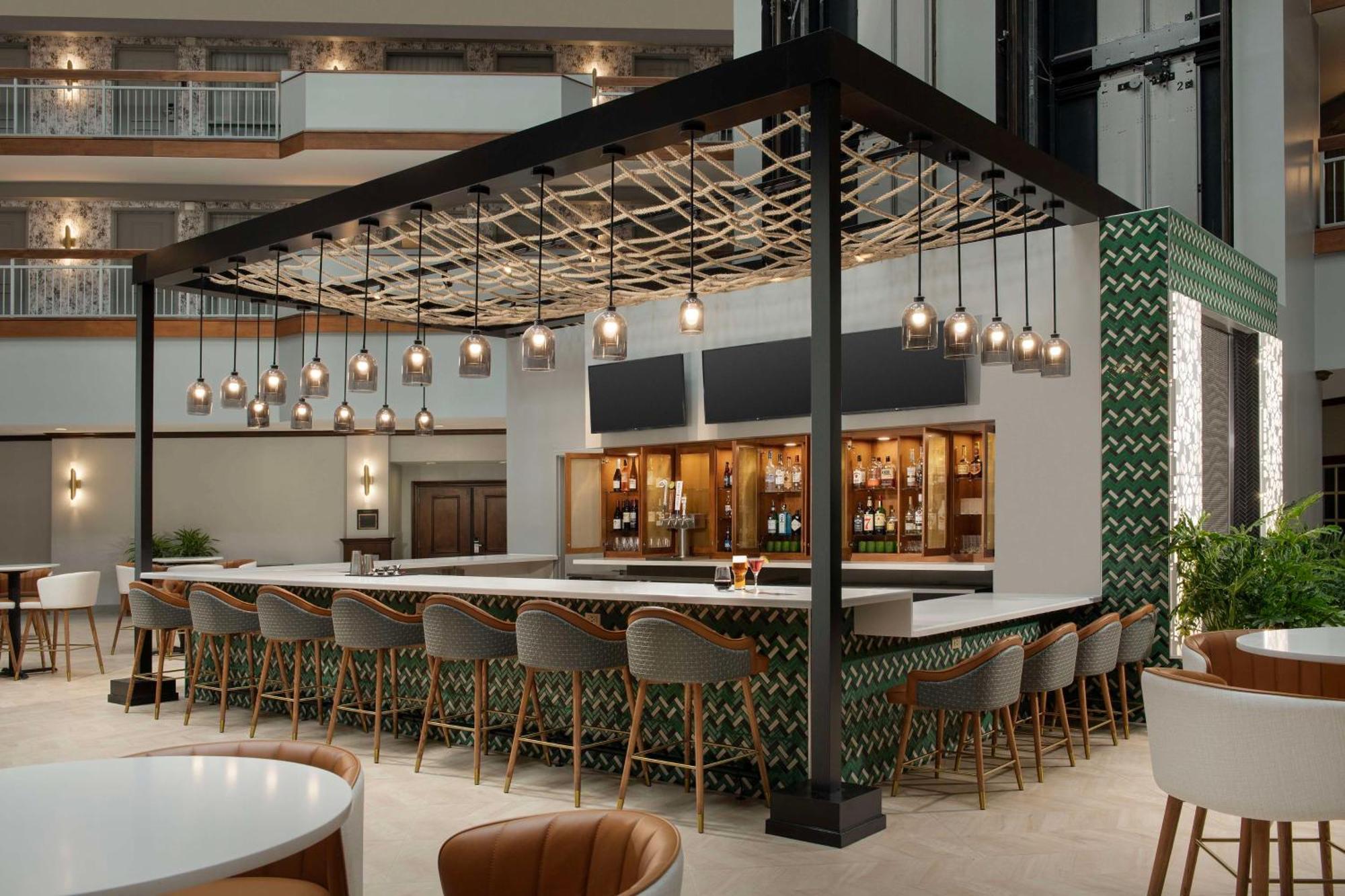杜勒斯 - 北/劳登大使套房酒店 Dulles 外观 照片